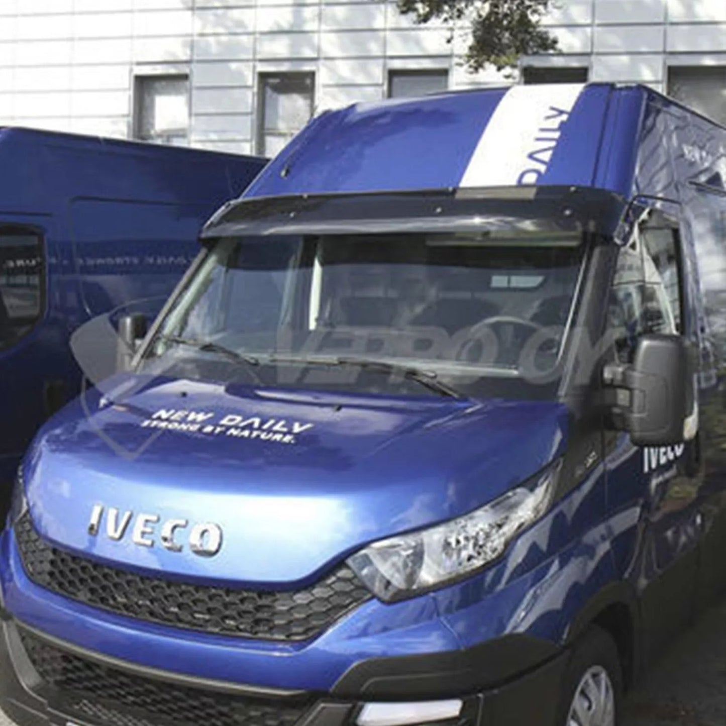 Sun Visor And Bug Guard Solid Black Acrylic For Iveco Daily 2014-2022