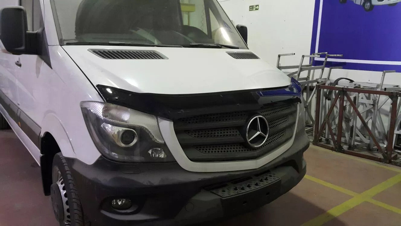 Sun Visor And Bug Guard Solid Black ABS For Mercedes Sprinter 2014-2017