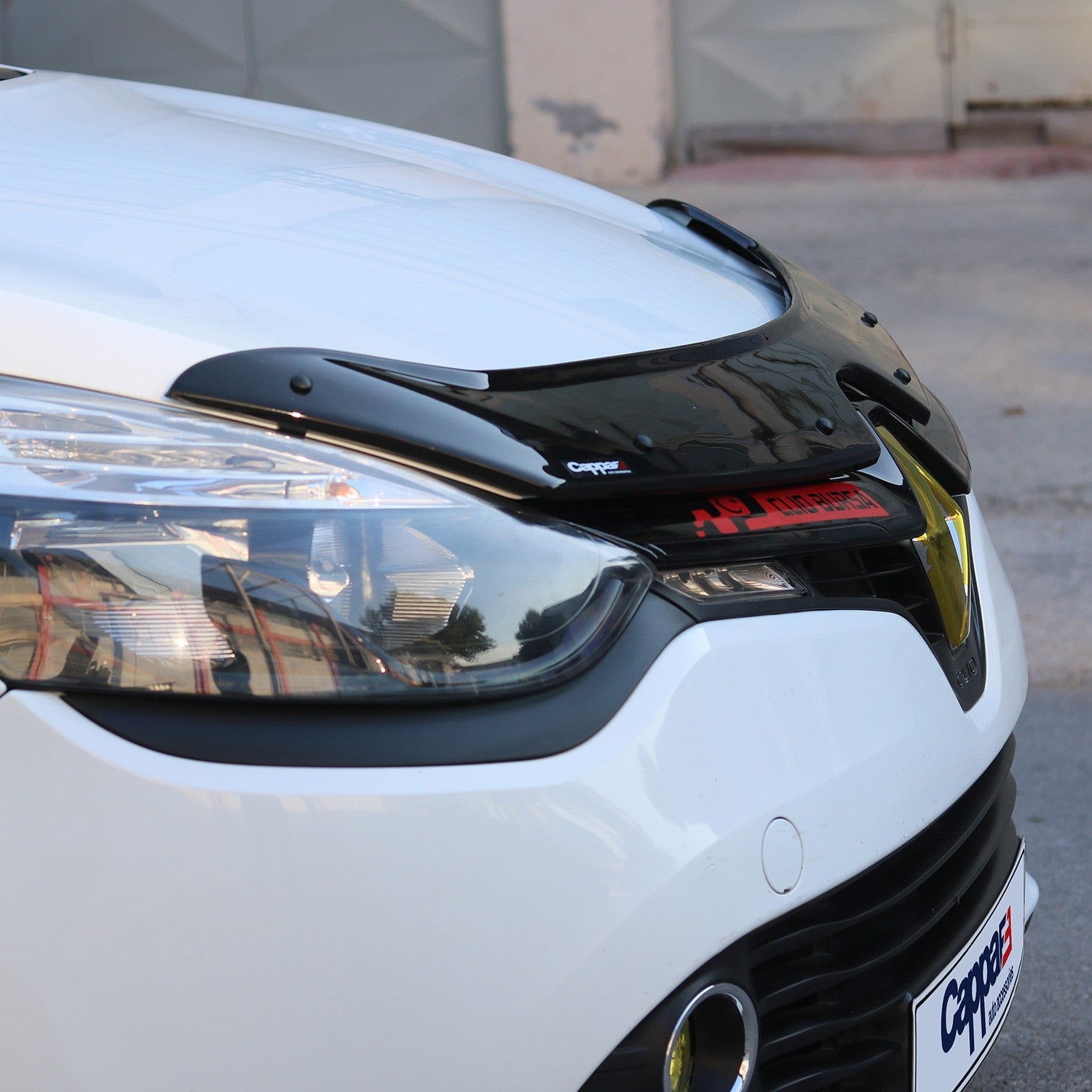 Renault Clio 2012 - 2020 Bonnet Deflector 4mm