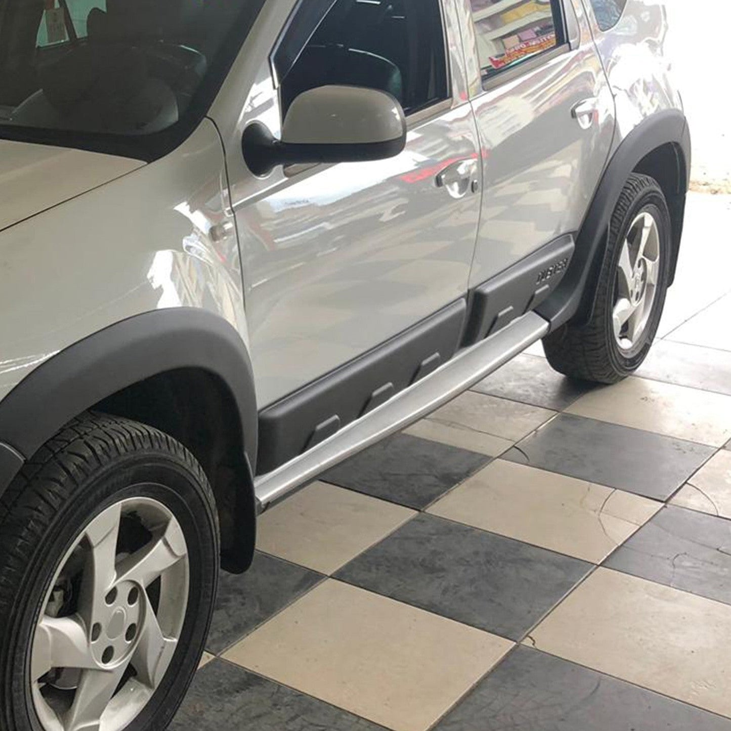 Dacia Duster 2010 - 2017 Fender Flares 4pcs