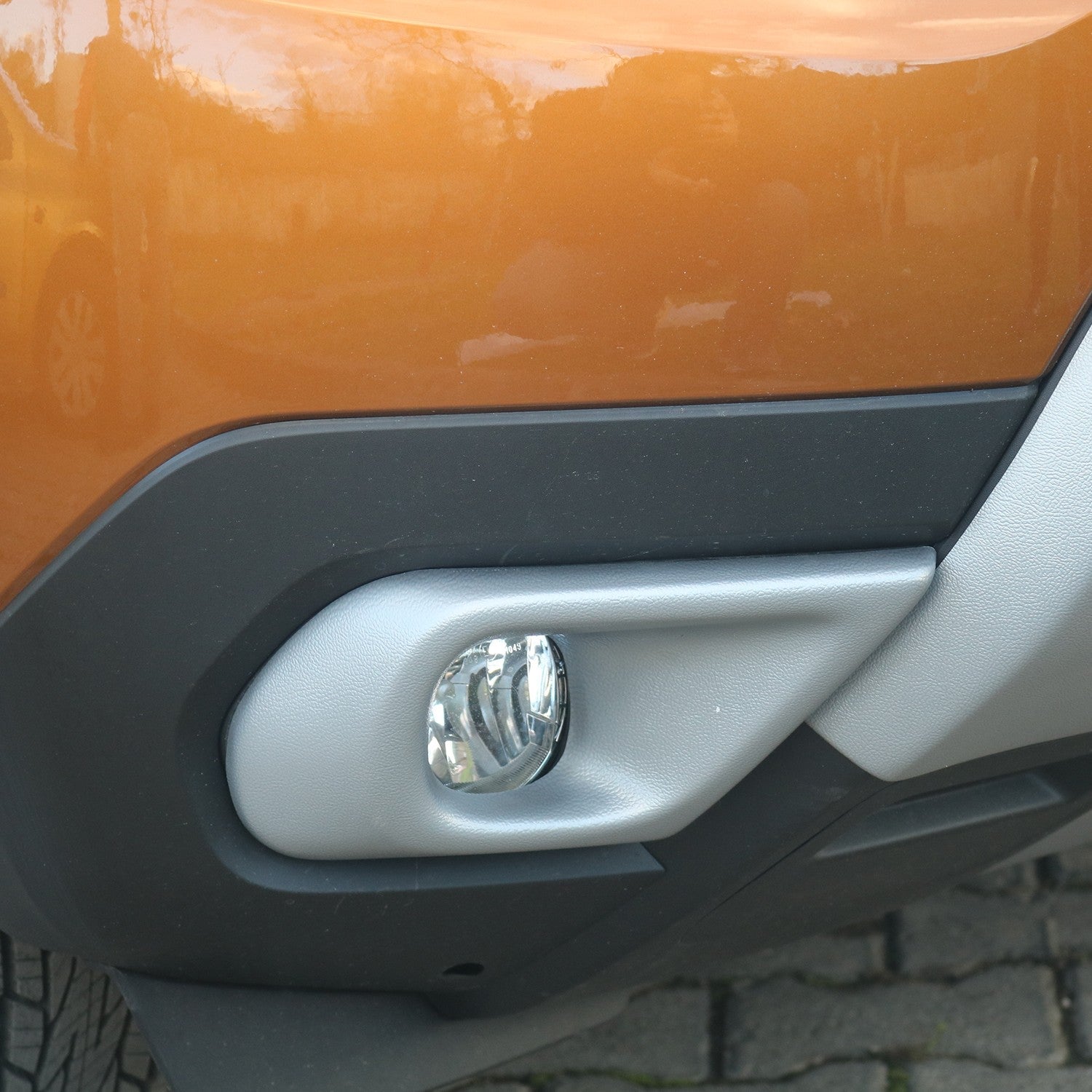Dacia Duster 2018 - 2024 Fog Lamp Frame 2pcs