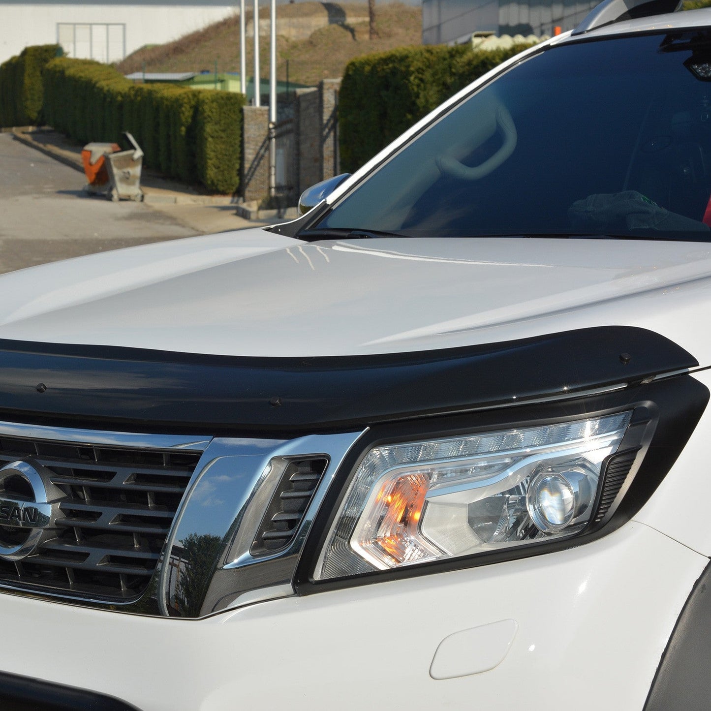Nissan Navara 2016 - 2021 Bonnet Deflector 3mm