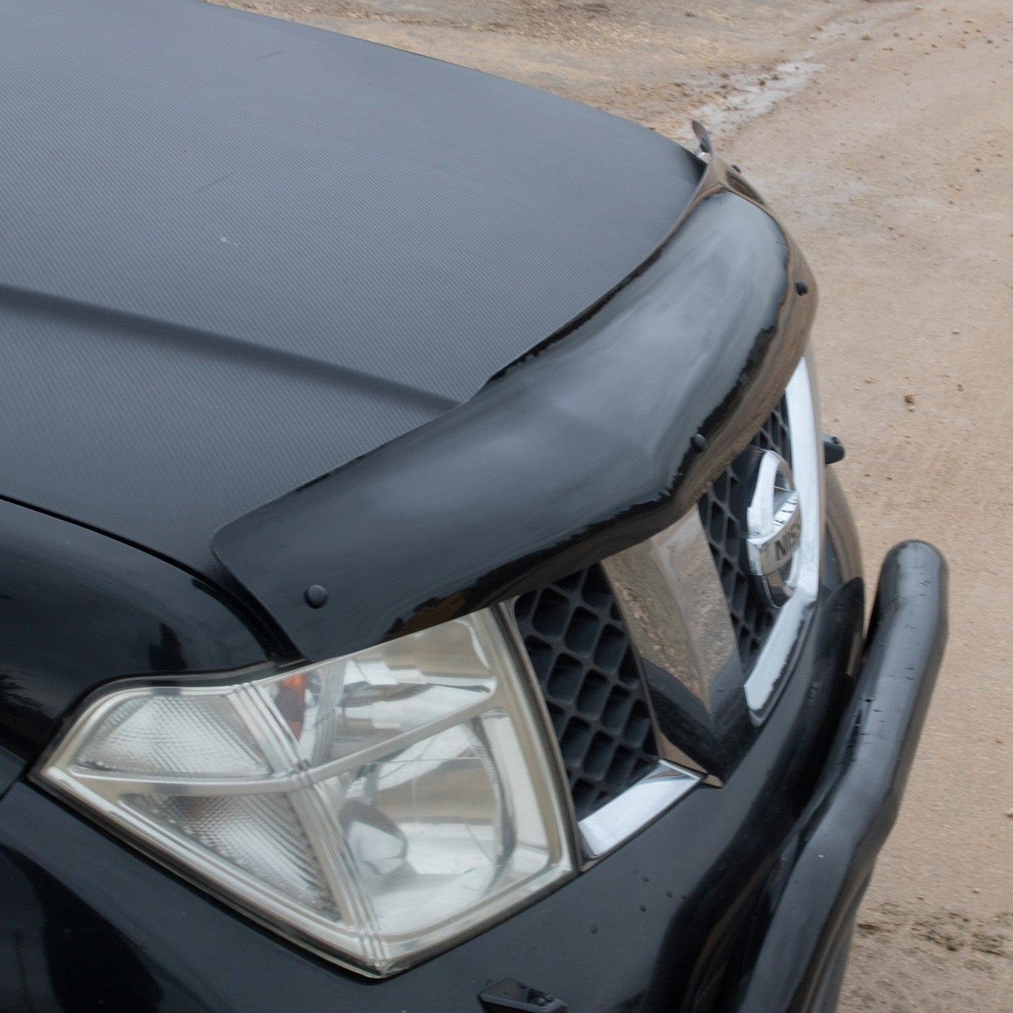 Nissan Navara 2006 - 2015 Bonnet Deflector 3mm