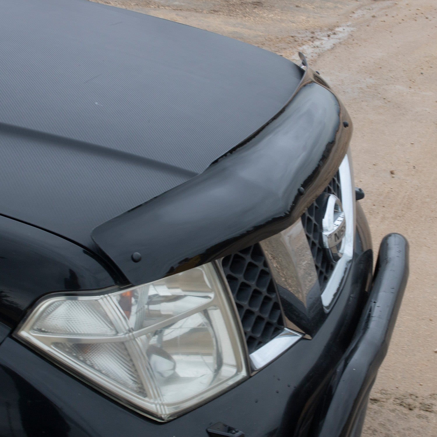 Nissan Navara 2006 - 2015 Bonnet Deflector 3mm