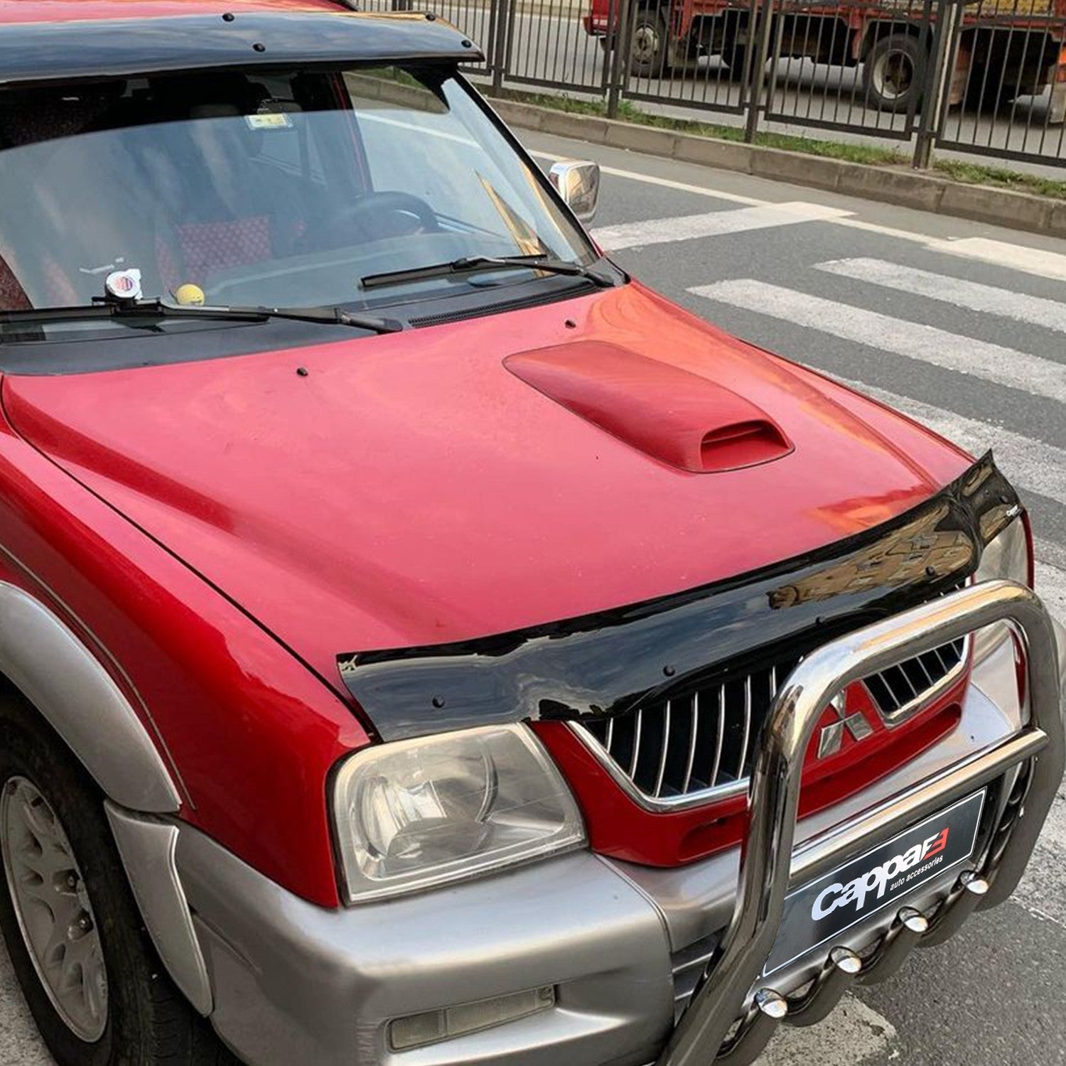 Mitsubishi L200 1996 - 2006 Bonnet Deflector 4mm