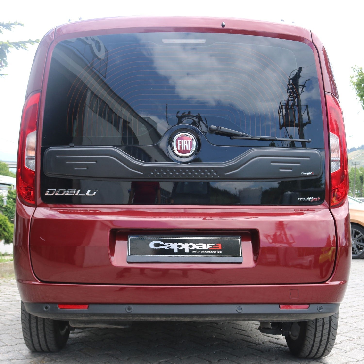 Fiat Doblo 2010 - 2015 Boot Lid Fender Flares