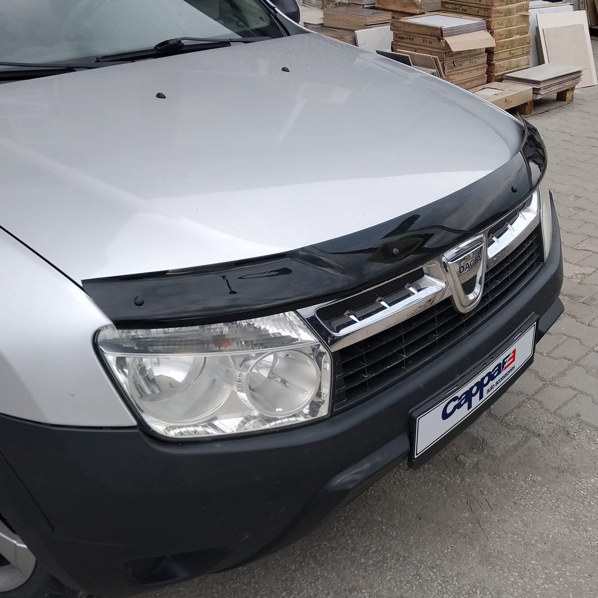 Dacia Duster 2 2018-2023 Bonnet Wind Stone Deflector Bug Guard Stick-On