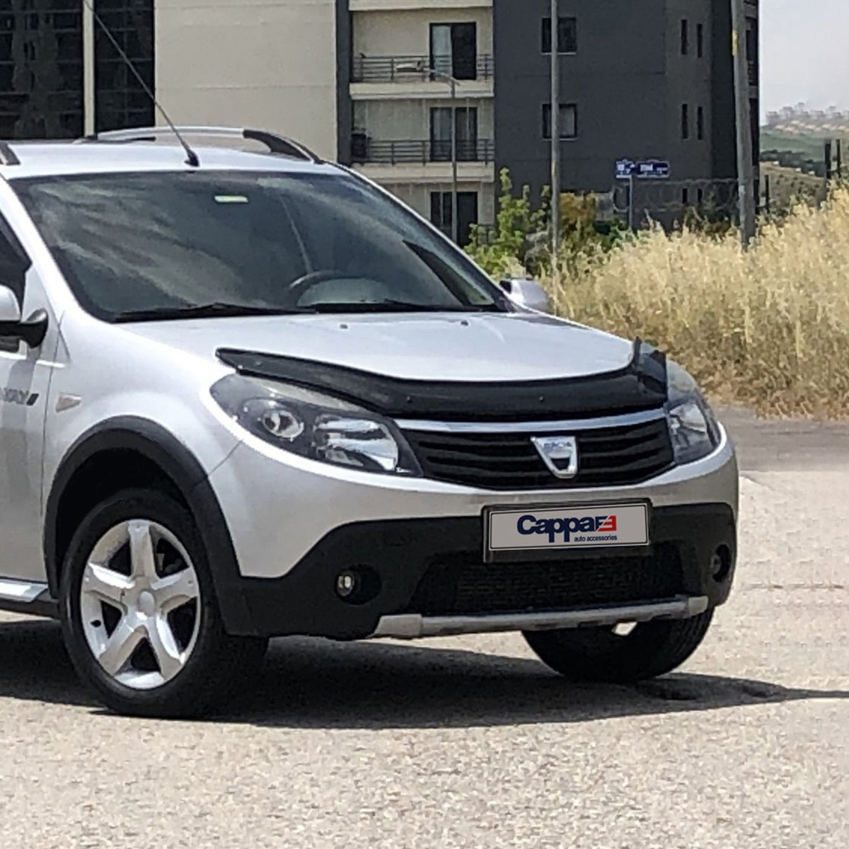 Dacia Sandero 2 2017-2020 Bonnet Wind Stone Deflector Bug Guard