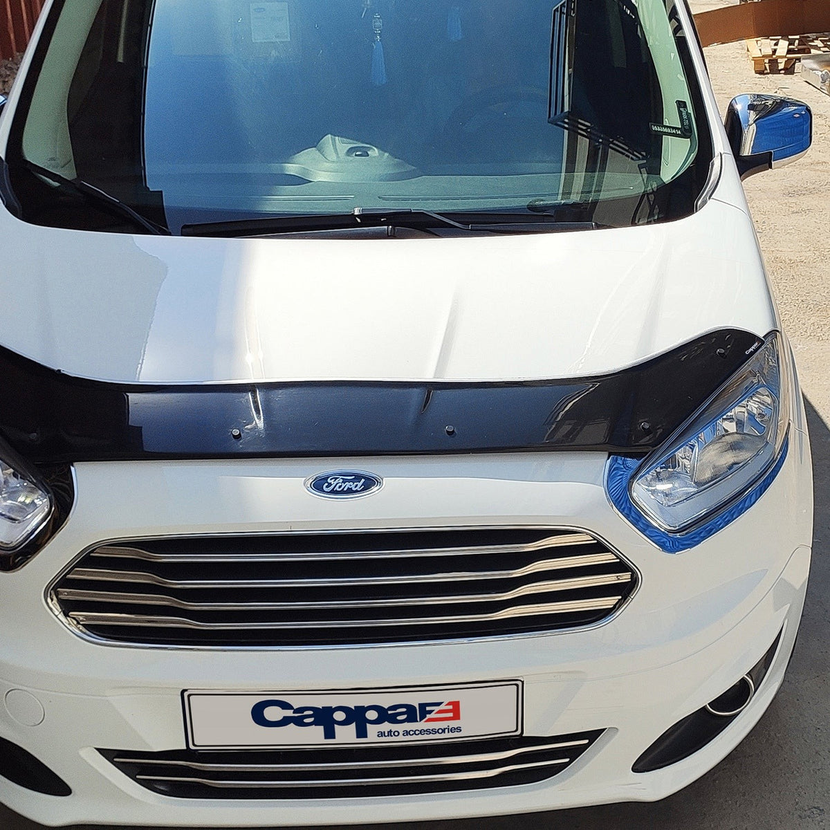 Ford Transit Courier 2023-2026 Bonnet Wind Stone Deflector Bug Guard Stick-On