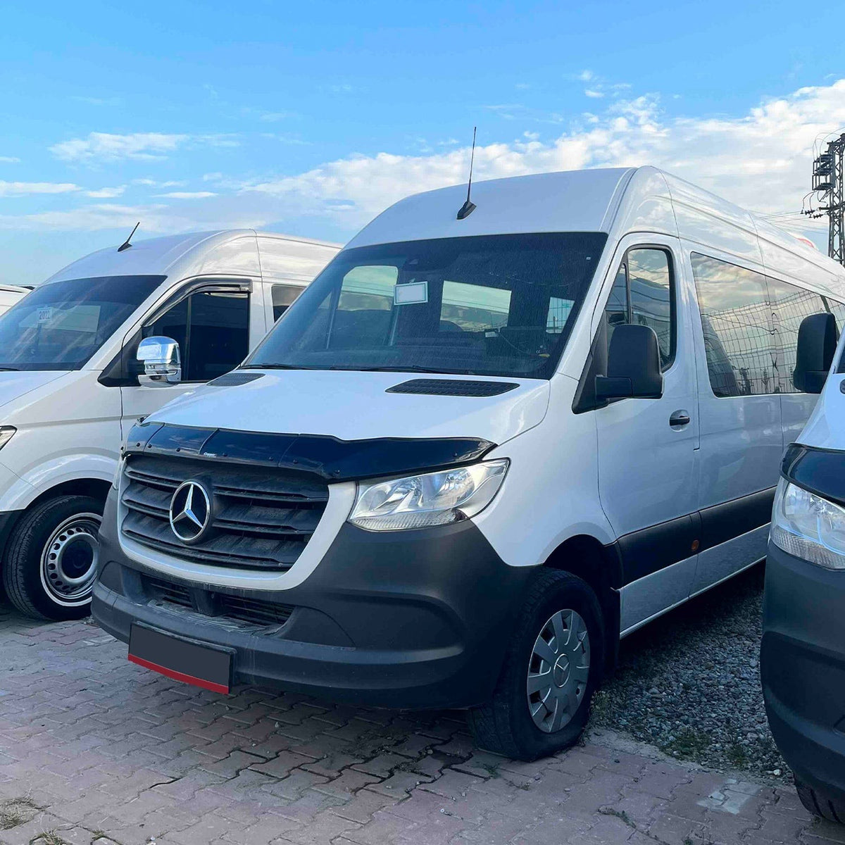 Mercedes Sprinter 3 (W907) 2019-2026 Bonnet Wind Stone Deflector Bug Guard 3pcs