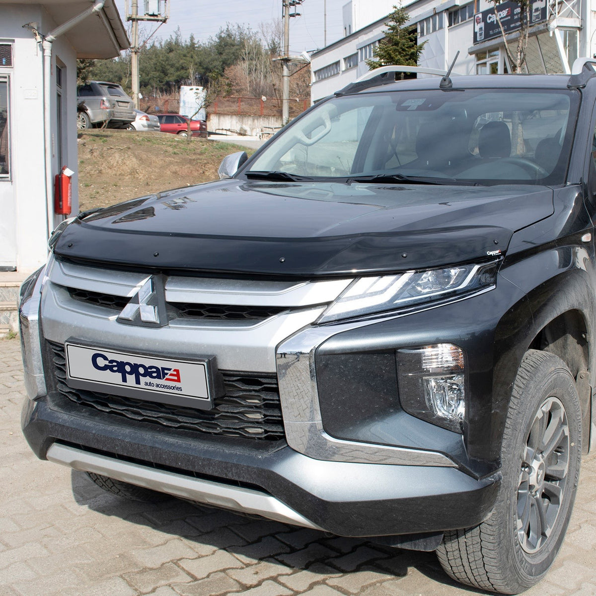 Mitsubishi L200 2015-2026 Bonnet Wind Stone Deflector Bug Guard Stick-On Matt