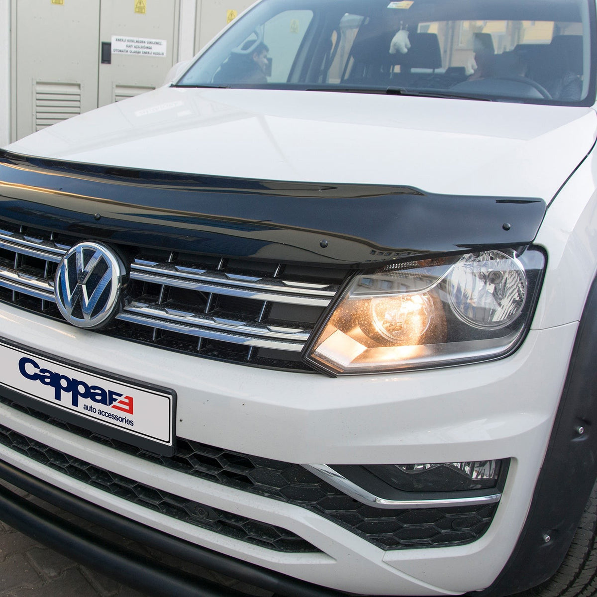 Volkswagen Amarok 2 2023-2026 Bonnet Wind Stone Deflector Bug Guard Stick-On Matt